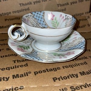 UCAGCO Tea cup and saucer